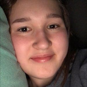 Meet your Posher, Isabella